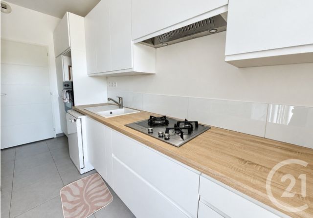 Appartement F4 à vendre - 4 pièces - 86.38 m2 - LA ROCHE SUR YON - 85 - PAYS-DE-LOIRE - Century 21 Accort'Immo