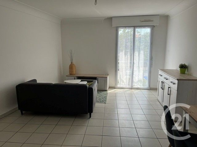 Appartement F1 à louer - 2 pièces - 47.0 m2 - LA ROCHE SUR YON - 85 - PAYS-DE-LOIRE - Century 21 Accort'Immo