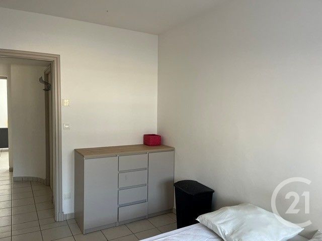 Appartement F1 à louer - 2 pièces - 47.0 m2 - LA ROCHE SUR YON - 85 - PAYS-DE-LOIRE - Century 21 Accort'Immo