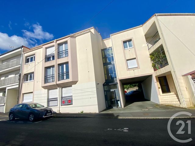 Appartement T1 à louer - 1 pièce - 33.82 m2 - LA ROCHE SUR YON - 85 - PAYS-DE-LOIRE - Century 21 Accort'Immo