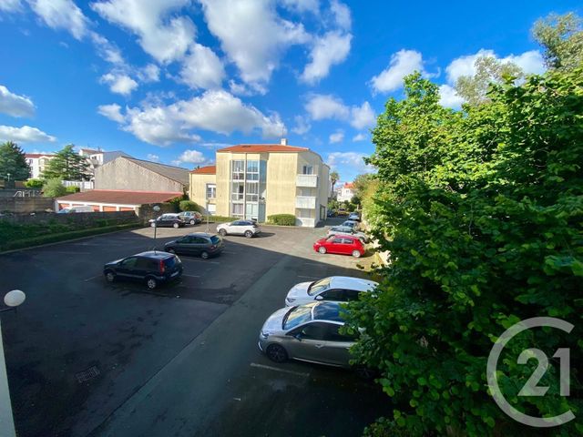 Appartement T1 à louer - 1 pièce - 33.82 m2 - LA ROCHE SUR YON - 85 - PAYS-DE-LOIRE - Century 21 Accort'Immo