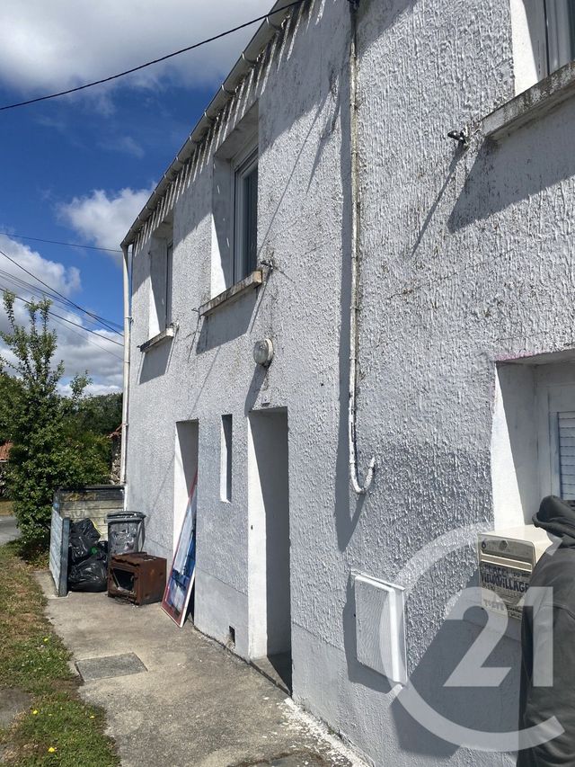 maison à vendre - 4 pièces - 120.0 m2 - DOMPIERRE SUR YON - 85 - PAYS-DE-LOIRE - Century 21 Accort'Immo