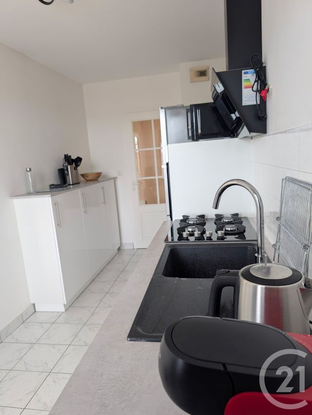 Appartement F2 à louer - 2 pièces - 52.93 m2 - LA ROCHE SUR YON - 85 - PAYS-DE-LOIRE - Century 21 Accort'Immo