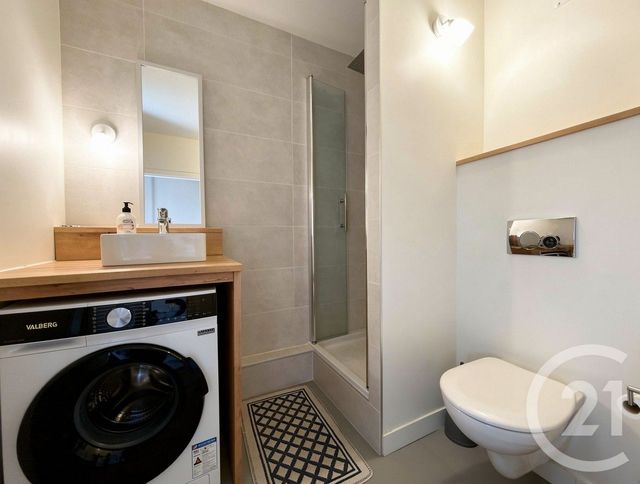 Appartement F3 à vendre - 3 pièces - 53.01 m2 - LA ROCHE SUR YON - 85 - PAYS-DE-LOIRE - Century 21 Accort'Immo