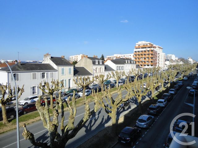 Appartement F2 à louer LA ROCHE SUR YON