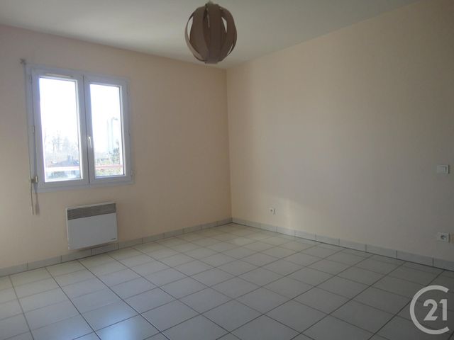Appartement F2 à louer - 2 pièces - 42.79 m2 - LA ROCHE SUR YON - 85 - PAYS-DE-LOIRE - Century 21 Accort'Immo