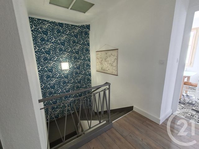 maison à louer - 8 pièces - 133.14 m2 - LA ROCHE SUR YON - 85 - PAYS-DE-LOIRE - Century 21 Accort'Immo