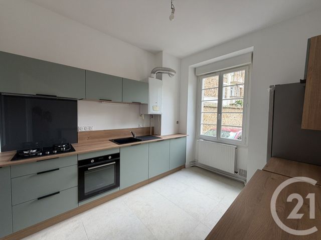 Appartement F4 à louer - 4 pièces - 75.7 m2 - LA ROCHE SUR YON - 85 - PAYS-DE-LOIRE - Century 21 Accort'Immo