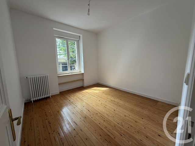 Appartement F4 à louer - 4 pièces - 75.7 m2 - LA ROCHE SUR YON - 85 - PAYS-DE-LOIRE - Century 21 Accort'Immo