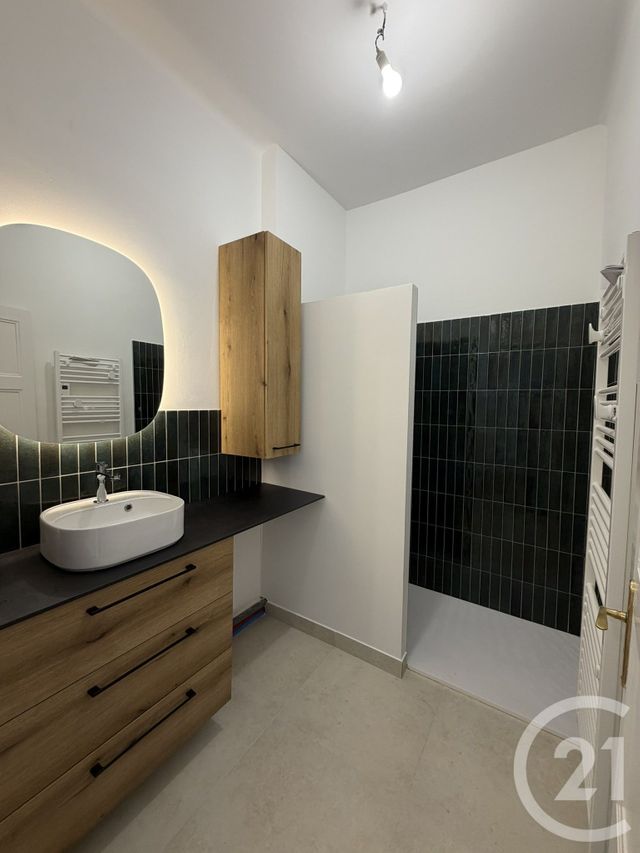 Appartement F4 à louer - 4 pièces - 75.7 m2 - LA ROCHE SUR YON - 85 - PAYS-DE-LOIRE - Century 21 Accort'Immo
