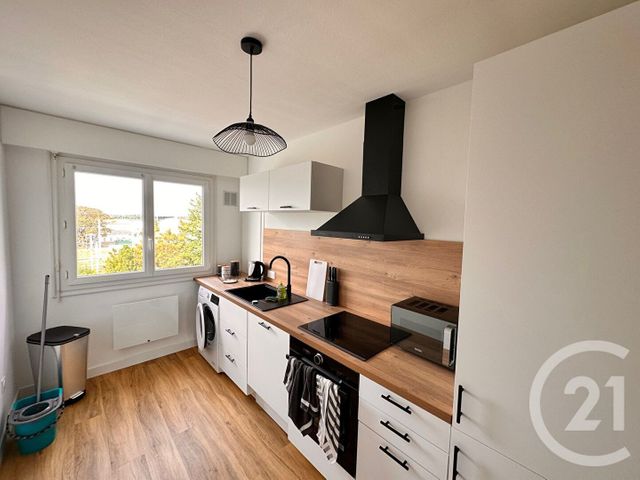 Appartement F4 à vendre - 4 pièces - 88.77 m2 - LA ROCHE SUR YON - 85 - PAYS-DE-LOIRE - Century 21 Accort'Immo