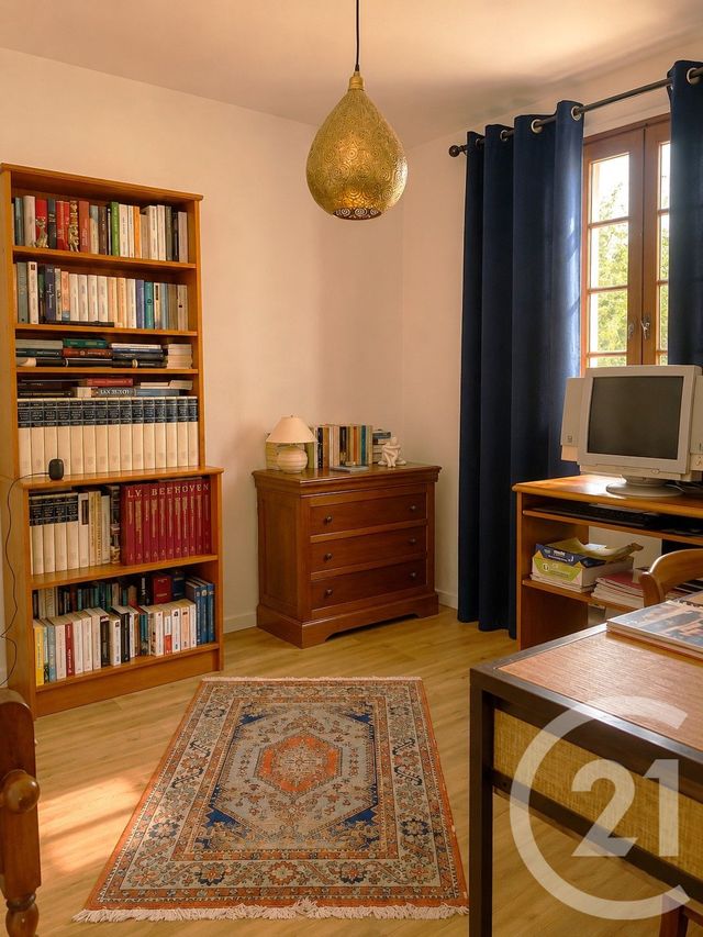 maison à vendre - 6 pièces - 158.21 m2 - LA ROCHE SUR YON - 85 - PAYS-DE-LOIRE - Century 21 Accort'Immo