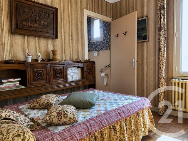 maison à vendre - 6 pièces - 119.0 m2 - LA ROCHE SUR YON - 85 - PAYS-DE-LOIRE - Century 21 Accort'Immo
