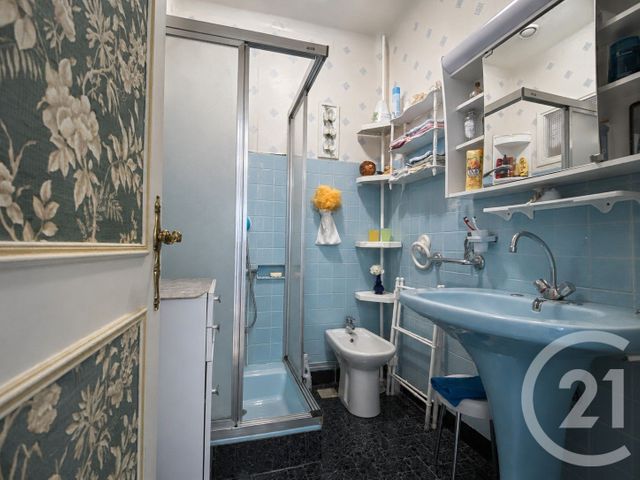 maison à vendre - 6 pièces - 119.0 m2 - LA ROCHE SUR YON - 85 - PAYS-DE-LOIRE - Century 21 Accort'Immo
