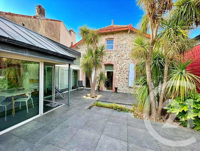maison à vendre - 5 pièces - 129.0 m2 - LA ROCHE SUR YON - 85 - PAYS-DE-LOIRE - Century 21 Accort'Immo