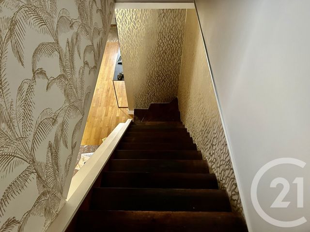 maison à vendre - 5 pièces - 129.0 m2 - LA ROCHE SUR YON - 85 - PAYS-DE-LOIRE - Century 21 Accort'Immo