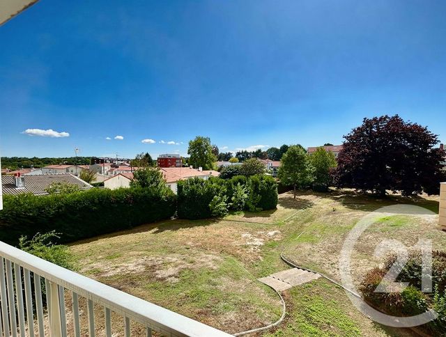 Appartement F3 bis à vendre - 4 pièces - 98.2 m2 - LA ROCHE SUR YON - 85 - PAYS-DE-LOIRE - Century 21 Accort'Immo