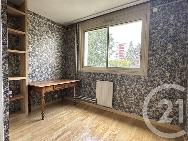 Appartement F3 bis à vendre - 4 pièces - 98.2 m2 - LA ROCHE SUR YON - 85 - PAYS-DE-LOIRE - Century 21 Accort'Immo
