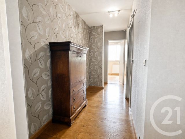 Appartement F3 bis à vendre - 4 pièces - 98.2 m2 - LA ROCHE SUR YON - 85 - PAYS-DE-LOIRE - Century 21 Accort'Immo