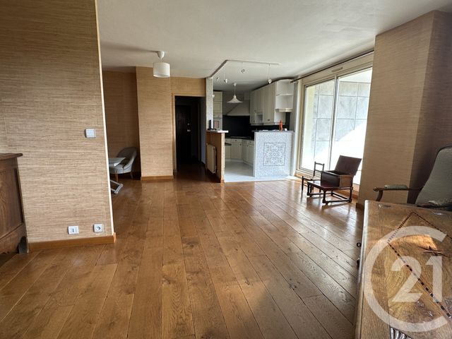 Appartement F3 bis à vendre - 4 pièces - 98.2 m2 - LA ROCHE SUR YON - 85 - PAYS-DE-LOIRE - Century 21 Accort'Immo