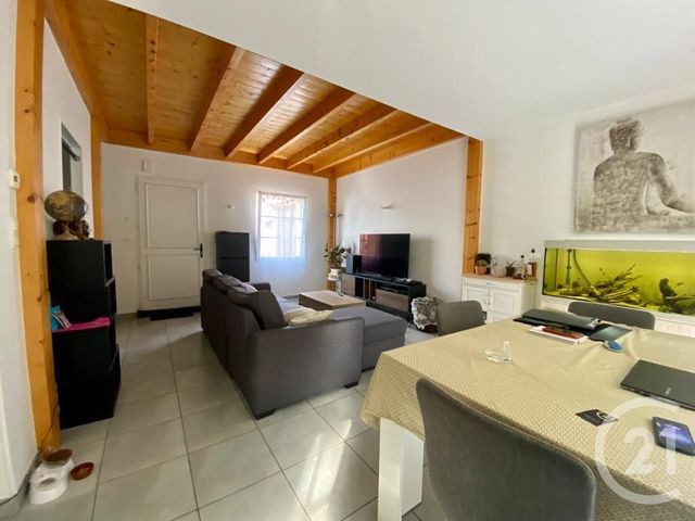 maison à louer - 5 pièces - 91.32 m2 - LA ROCHE SUR YON - 85 - PAYS-DE-LOIRE - Century 21 Accort'Immo