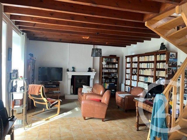 maison à louer - 5 pièces - 114.0 m2 - LA ROCHE SUR YON - 85 - PAYS-DE-LOIRE - Century 21 Accort'Immo