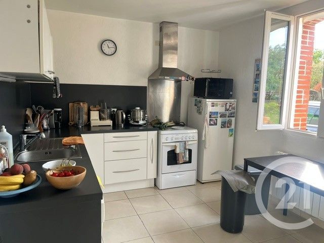 maison à louer - 5 pièces - 114.0 m2 - LA ROCHE SUR YON - 85 - PAYS-DE-LOIRE - Century 21 Accort'Immo