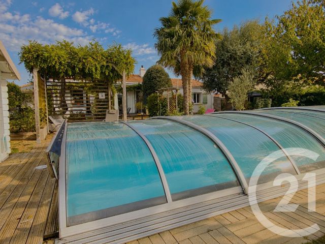 maison à vendre - 5 pièces - 120.0 m2 - ST MARTIN DES NOYERS - 85 - PAYS-DE-LOIRE - Century 21 Accort'Immo