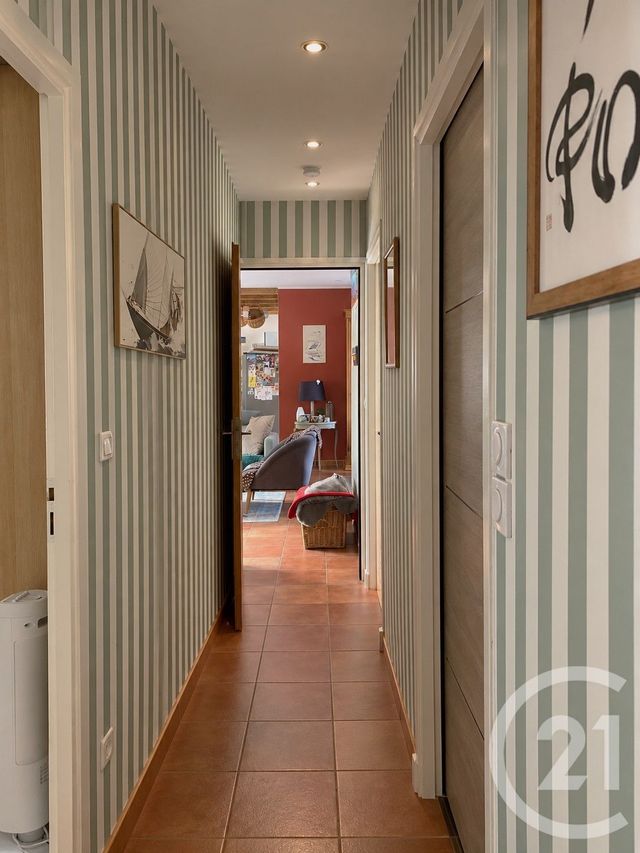 maison à vendre - 5 pièces - 120.0 m2 - ST MARTIN DES NOYERS - 85 - PAYS-DE-LOIRE - Century 21 Accort'Immo