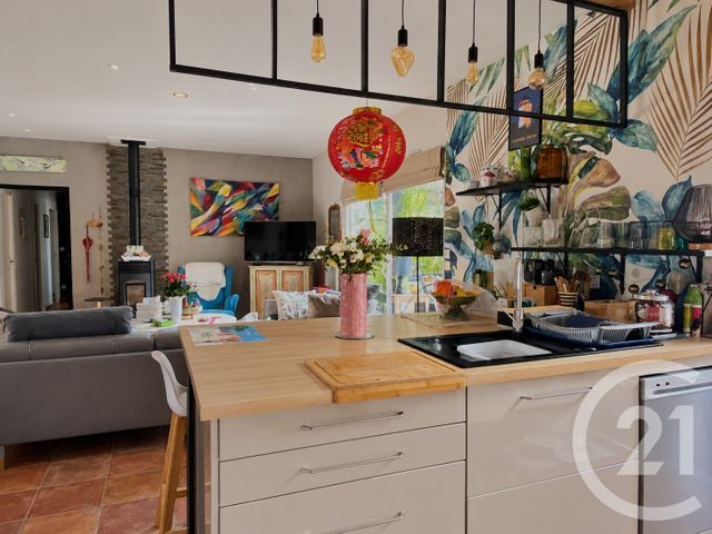 maison à vendre - 5 pièces - 120.0 m2 - ST MARTIN DES NOYERS - 85 - PAYS-DE-LOIRE - Century 21 Accort'Immo