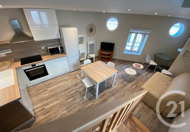 Appartement Duplex à louer - 2 pièces - 35.96 m2 - LES SABLES D OLONNE - 85 - PAYS-DE-LOIRE - Century 21 Accort'Immo