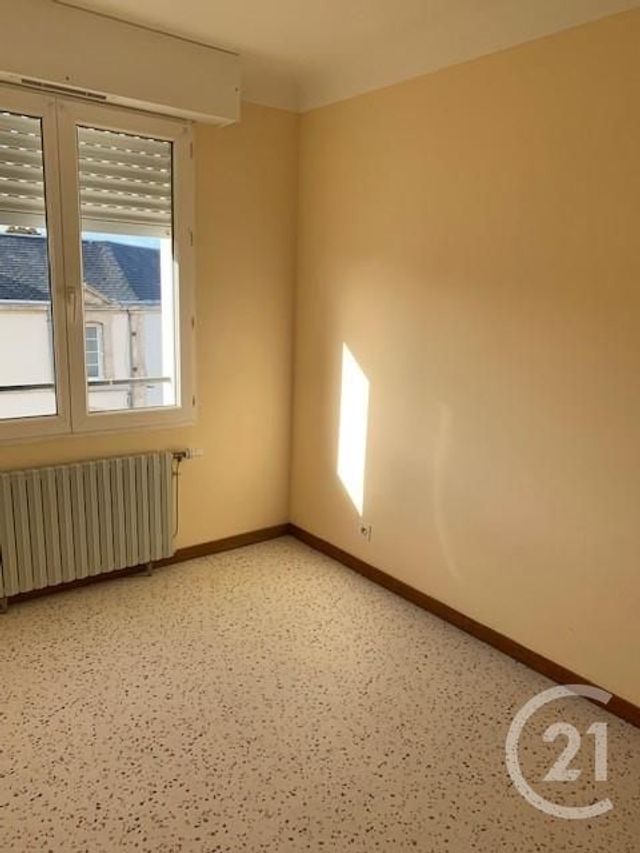 Appartement T2 à louer - 2 pièces - 38.0 m2 - LA ROCHE SUR YON - 85 - PAYS-DE-LOIRE - Century 21 Accort'Immo