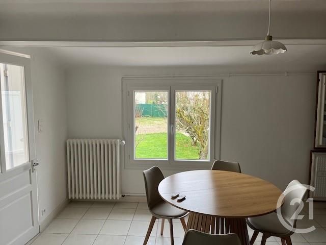 maison à louer - 4 pièces - 77.82 m2 - LA ROCHE SUR YON - 85 - PAYS-DE-LOIRE - Century 21 Accort'Immo